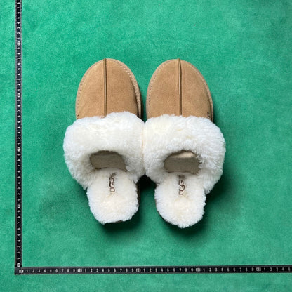 UGG
