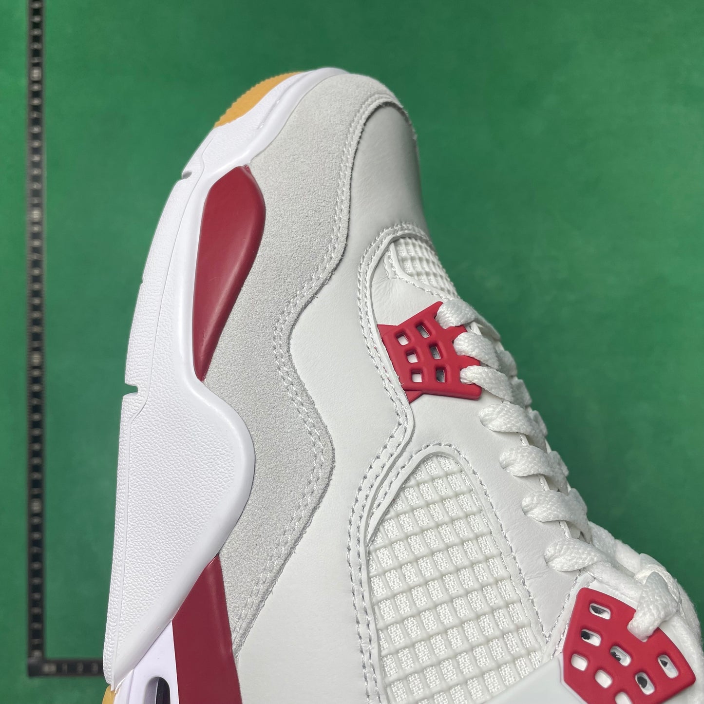 Air Jordan 4 Retro Sp