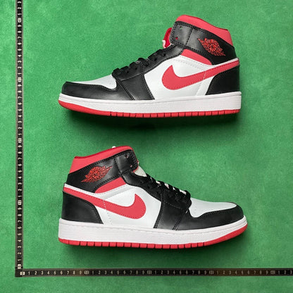Air Jordan 1