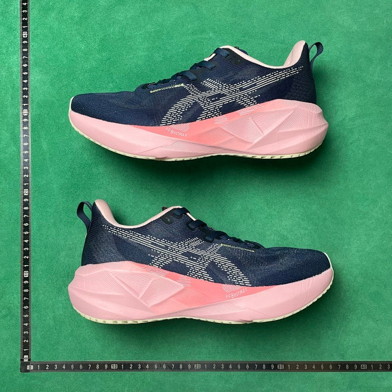 Asics Novablast 5
