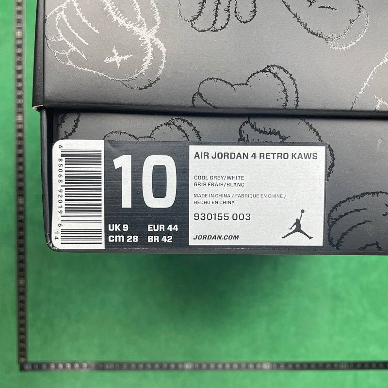 Air Jordan 4 Retro Kaws
