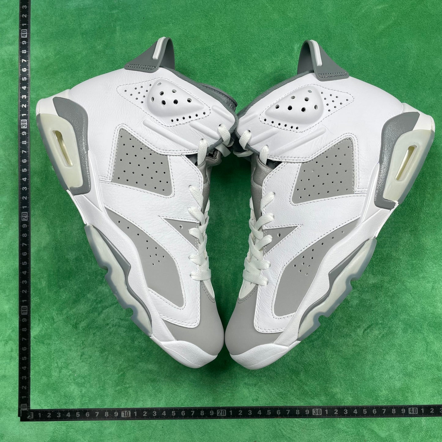 Air Jordan 6 Retro