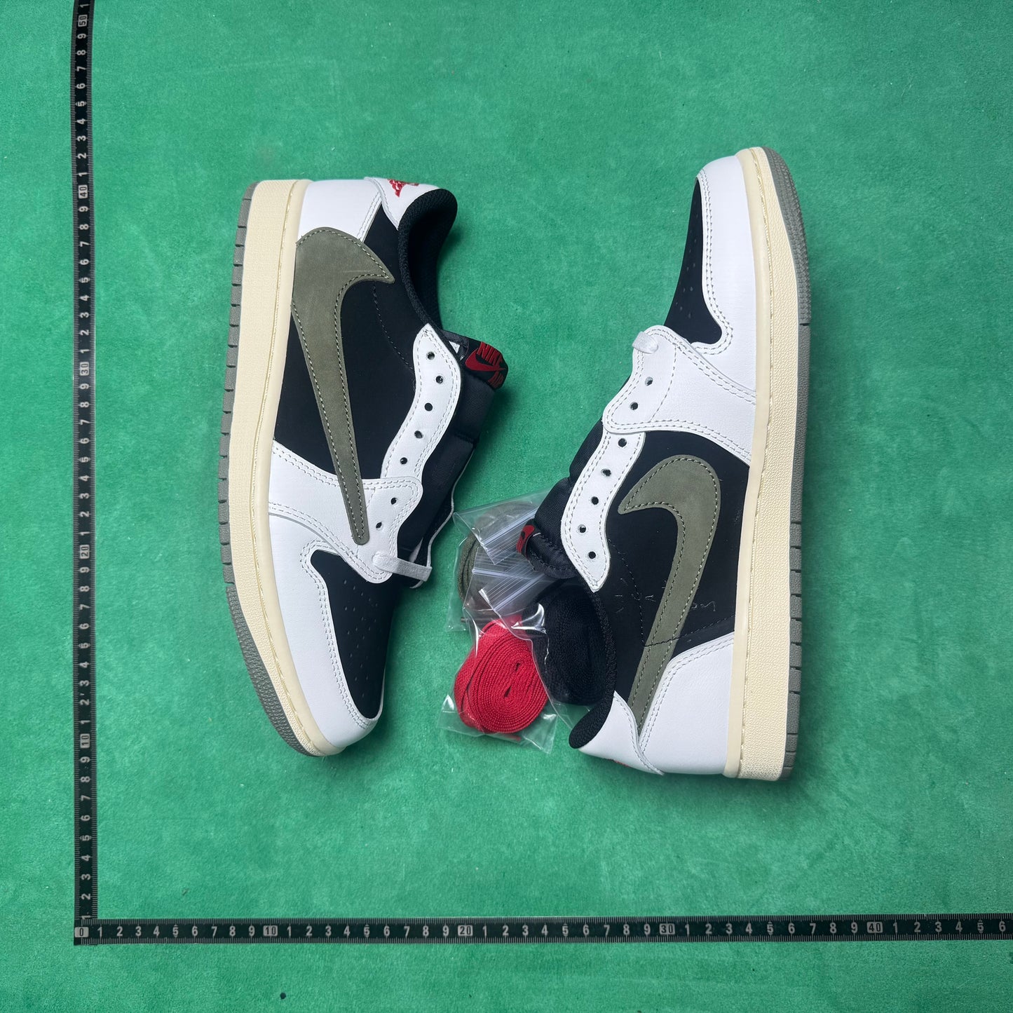 Air Jordan 1