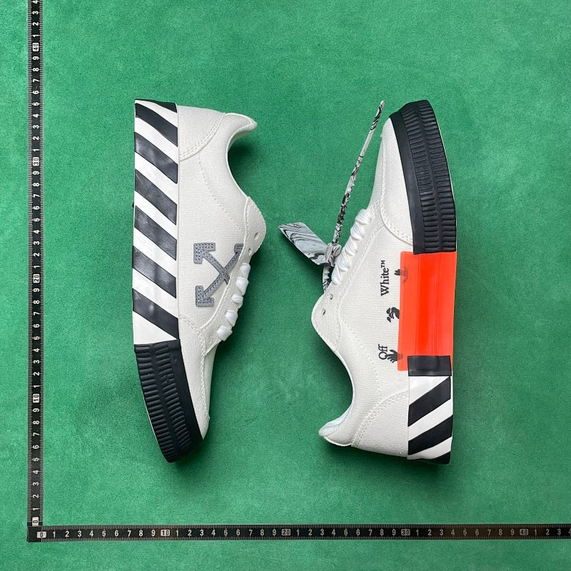 OffWhite - Gym Shoes Lovers
