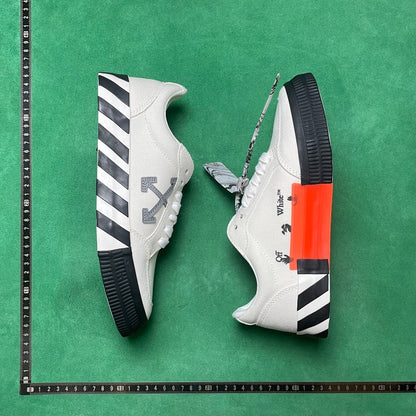 OffWhite - Gym Shoes Lovers