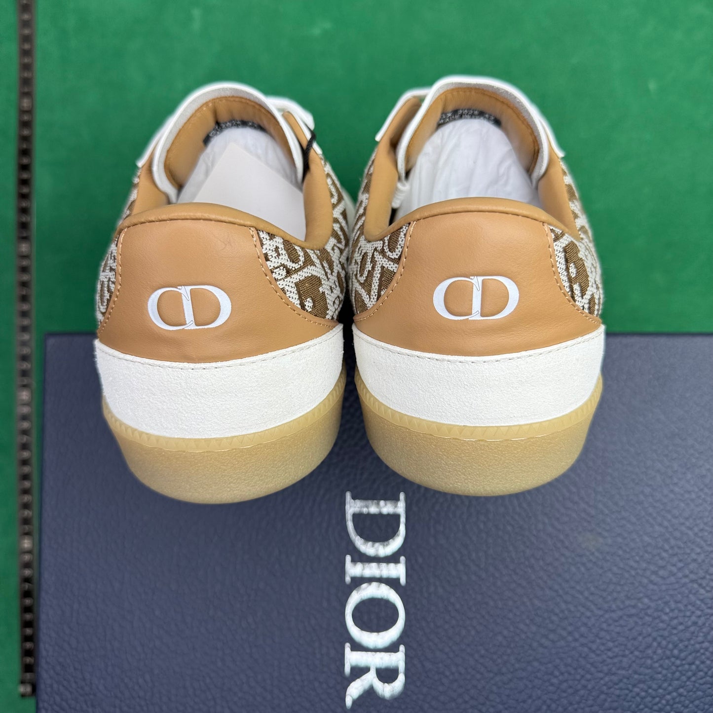 Dior