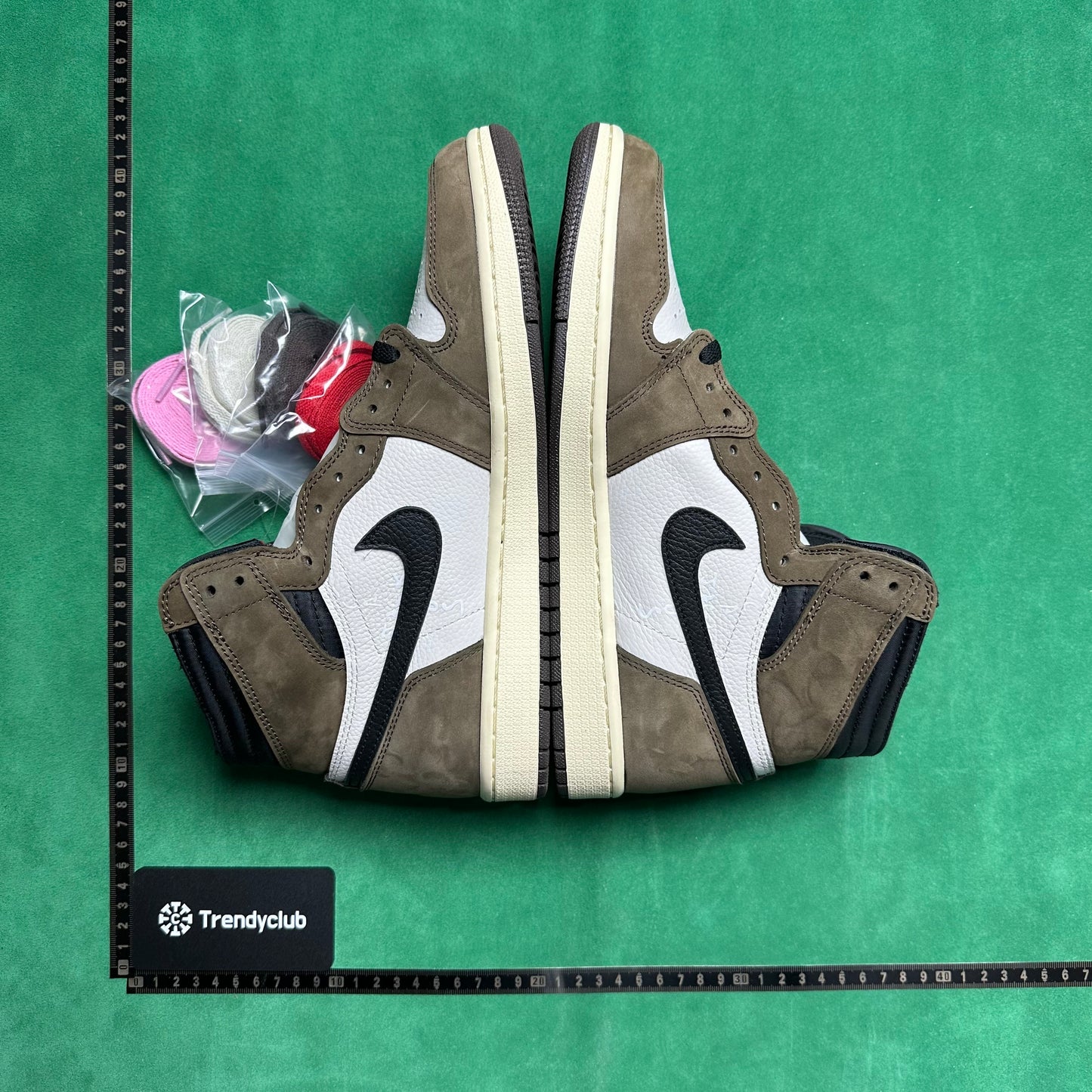 Air Jordan 1