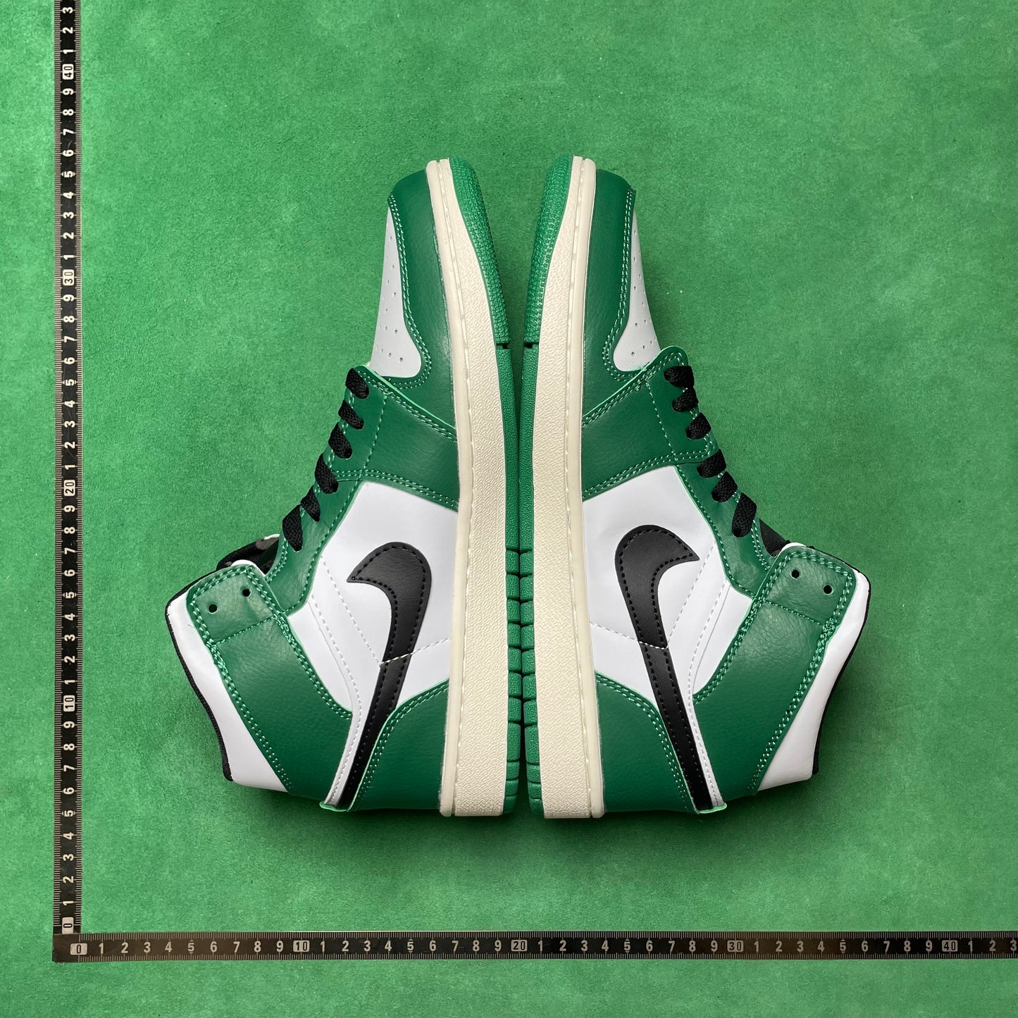 Air Jordan 1