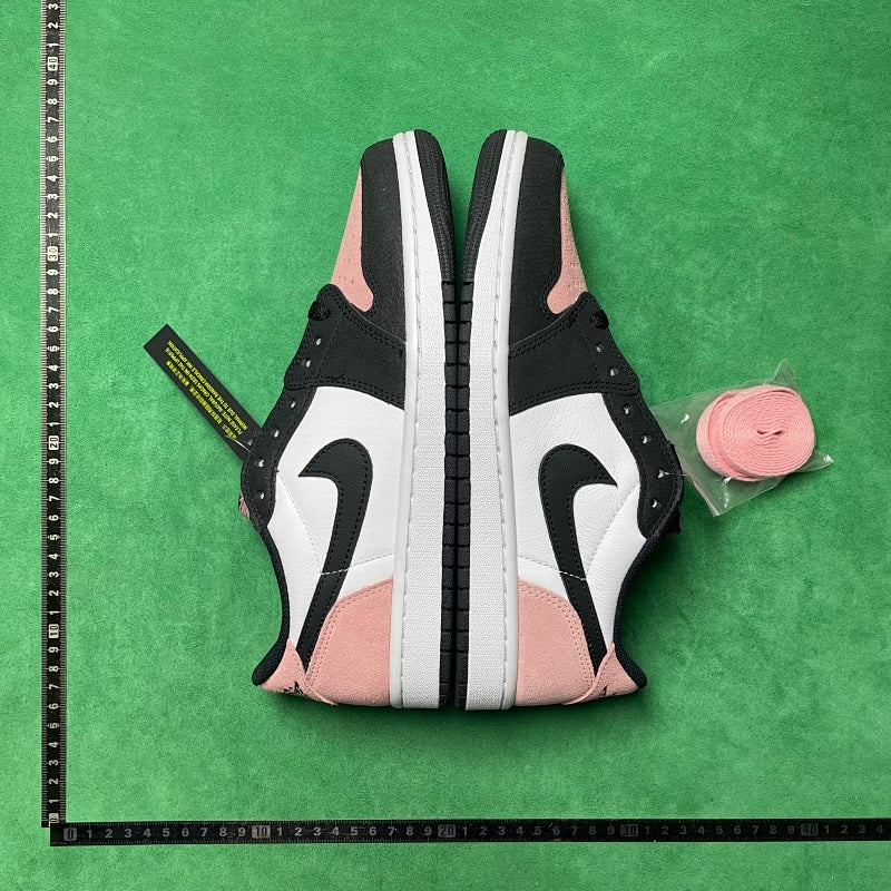 Air Jordan 1 Retro Low OG