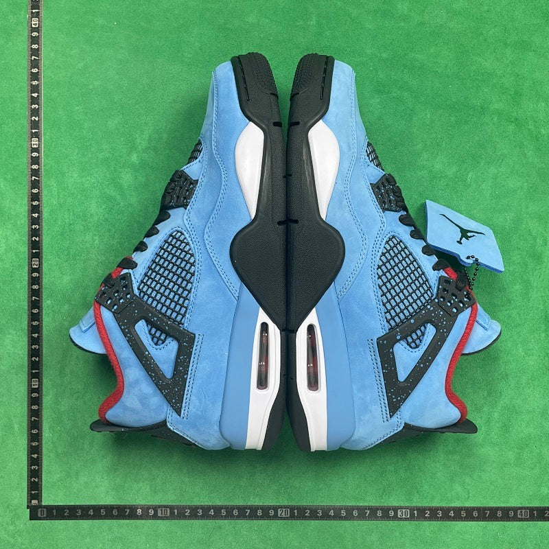Air Jordan 4 Retro