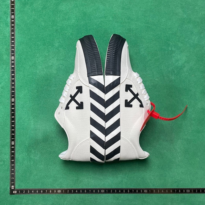OffWhite - Gym Shoes Lover