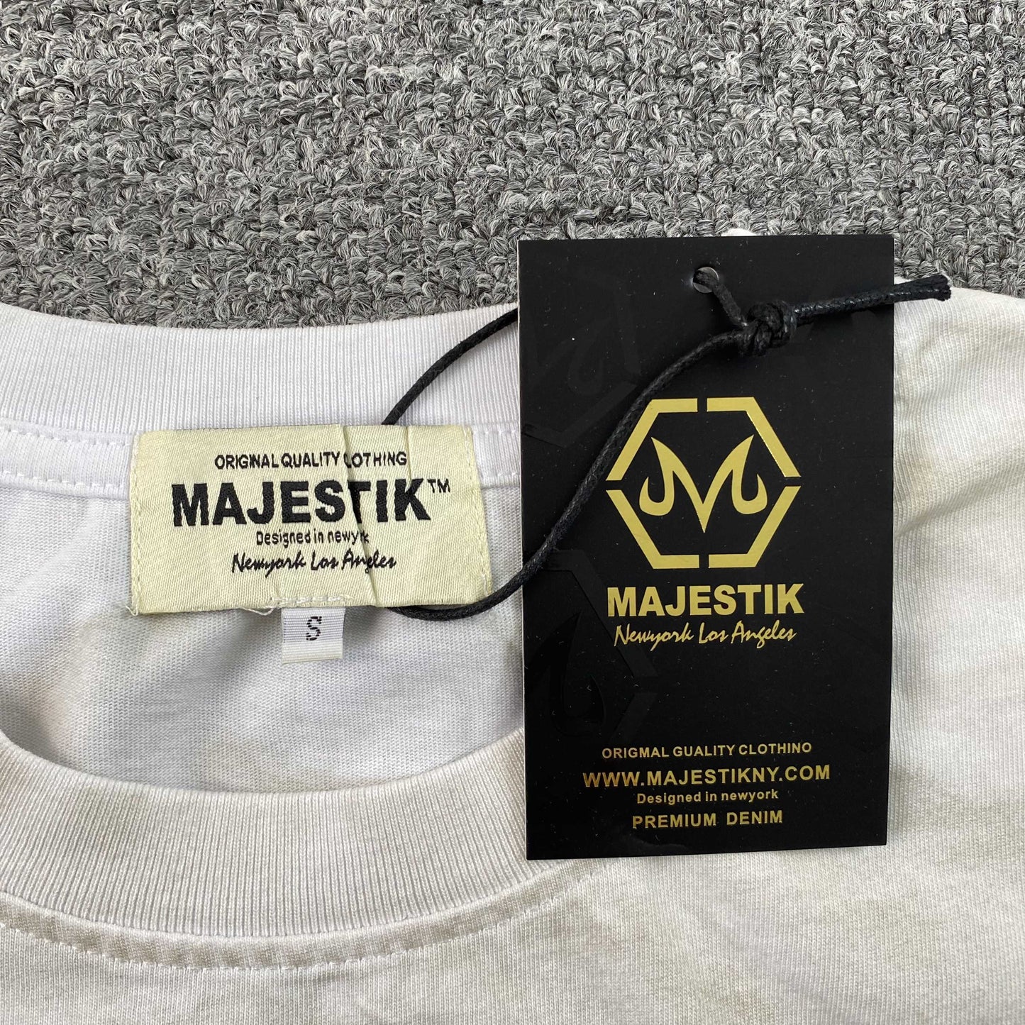 MAJESTIK
