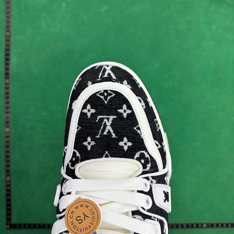 Louis Vuitton  - TT Trainer