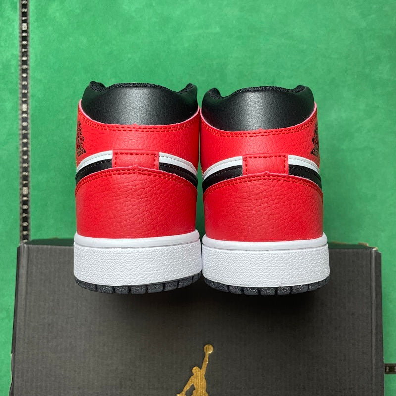 Air Jordan 1