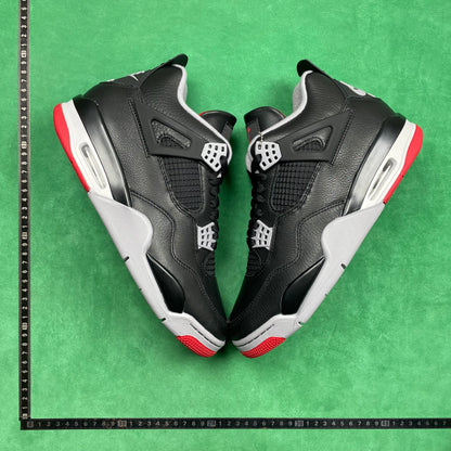 Air Jordan 4 Retro