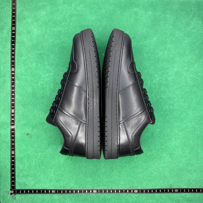 Prada - Downtown
