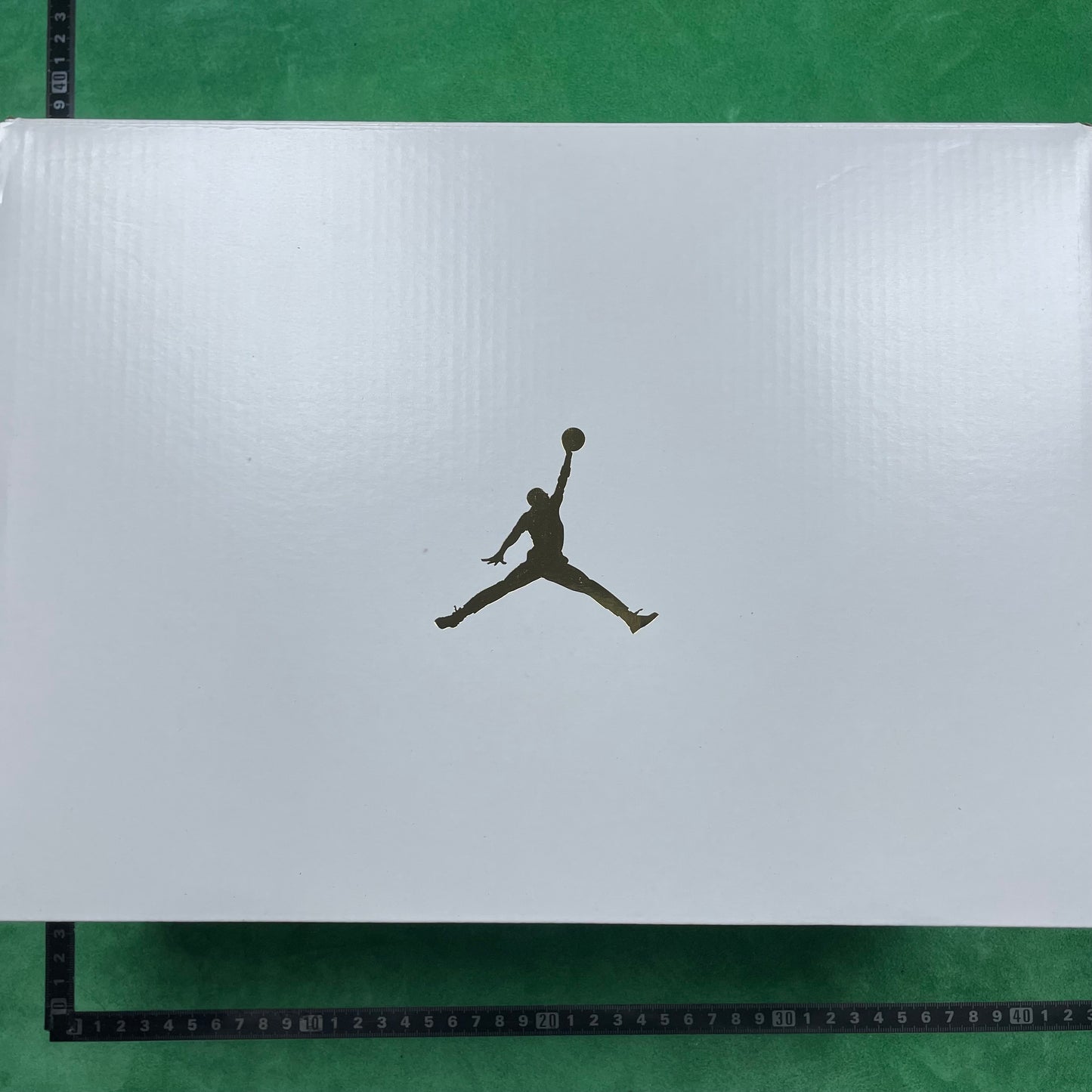 Air Jordan 11 WMNS Retro