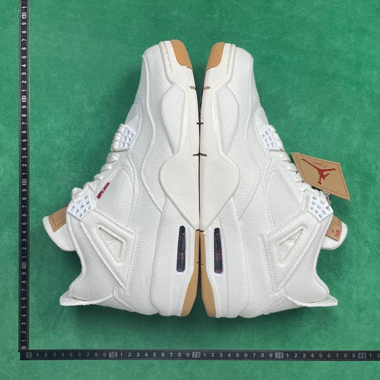 Air Jordan 4 Retro