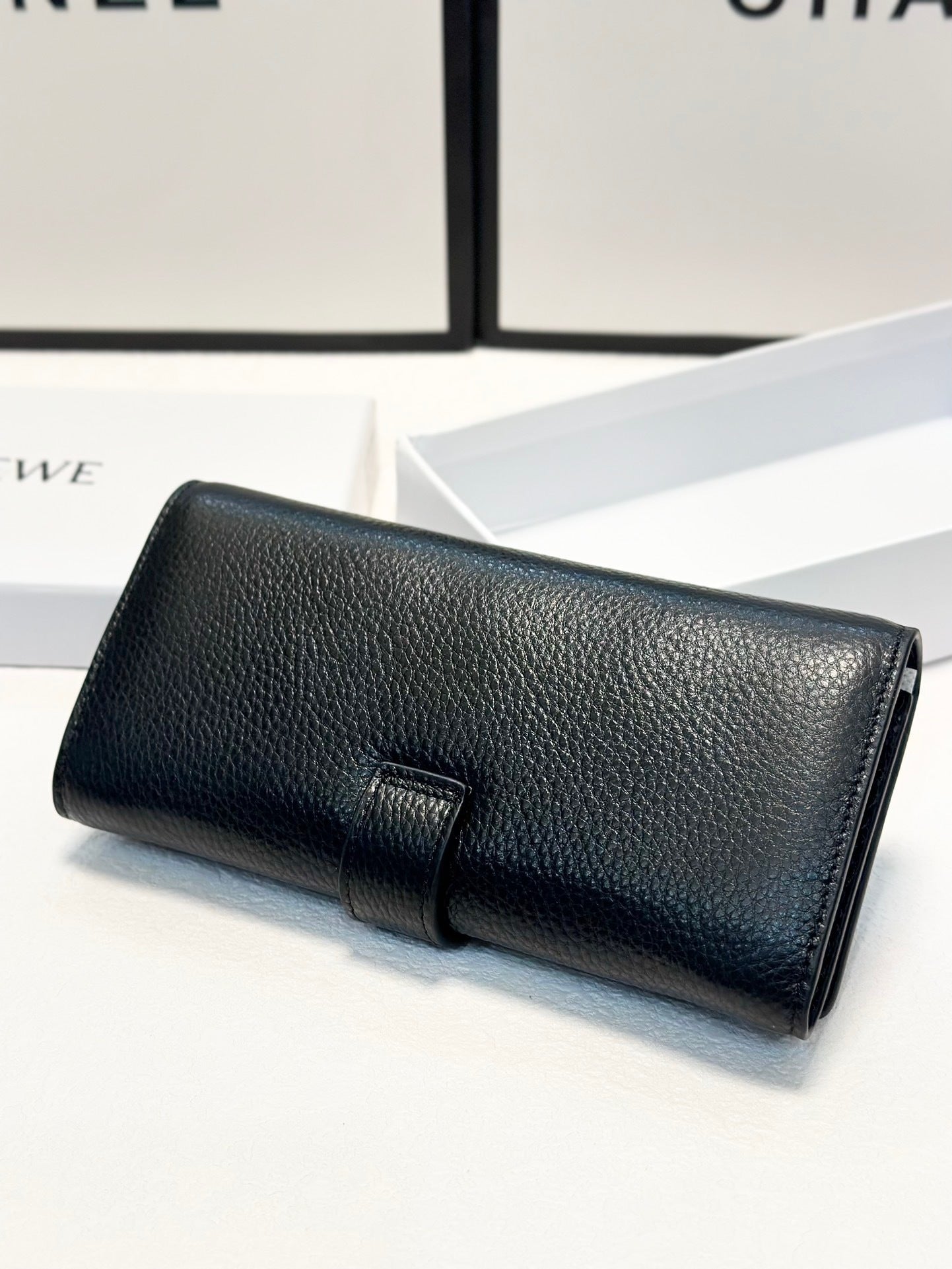 LOEWE