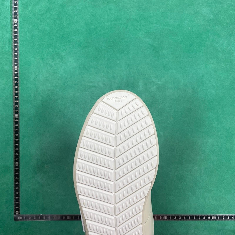 Louis Vuitton - Butter-soft Sneakers
