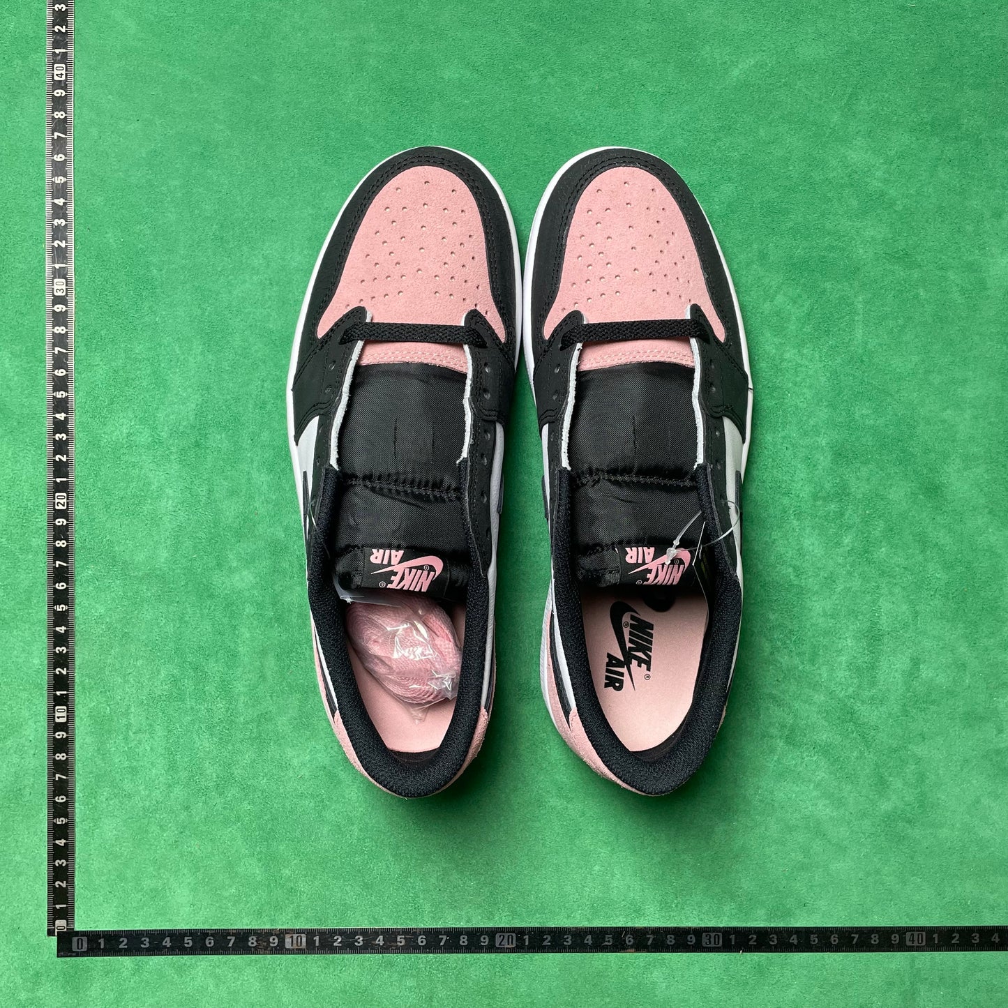 Air Jordan 1 Retro Low OG
