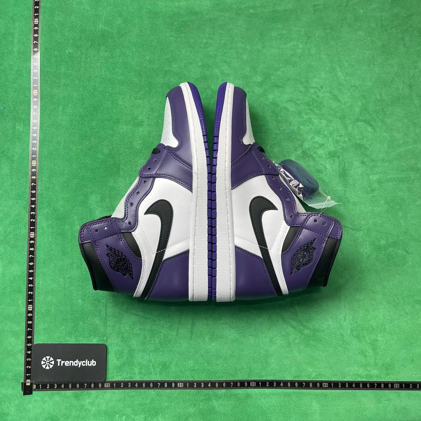 Air Jordan 1