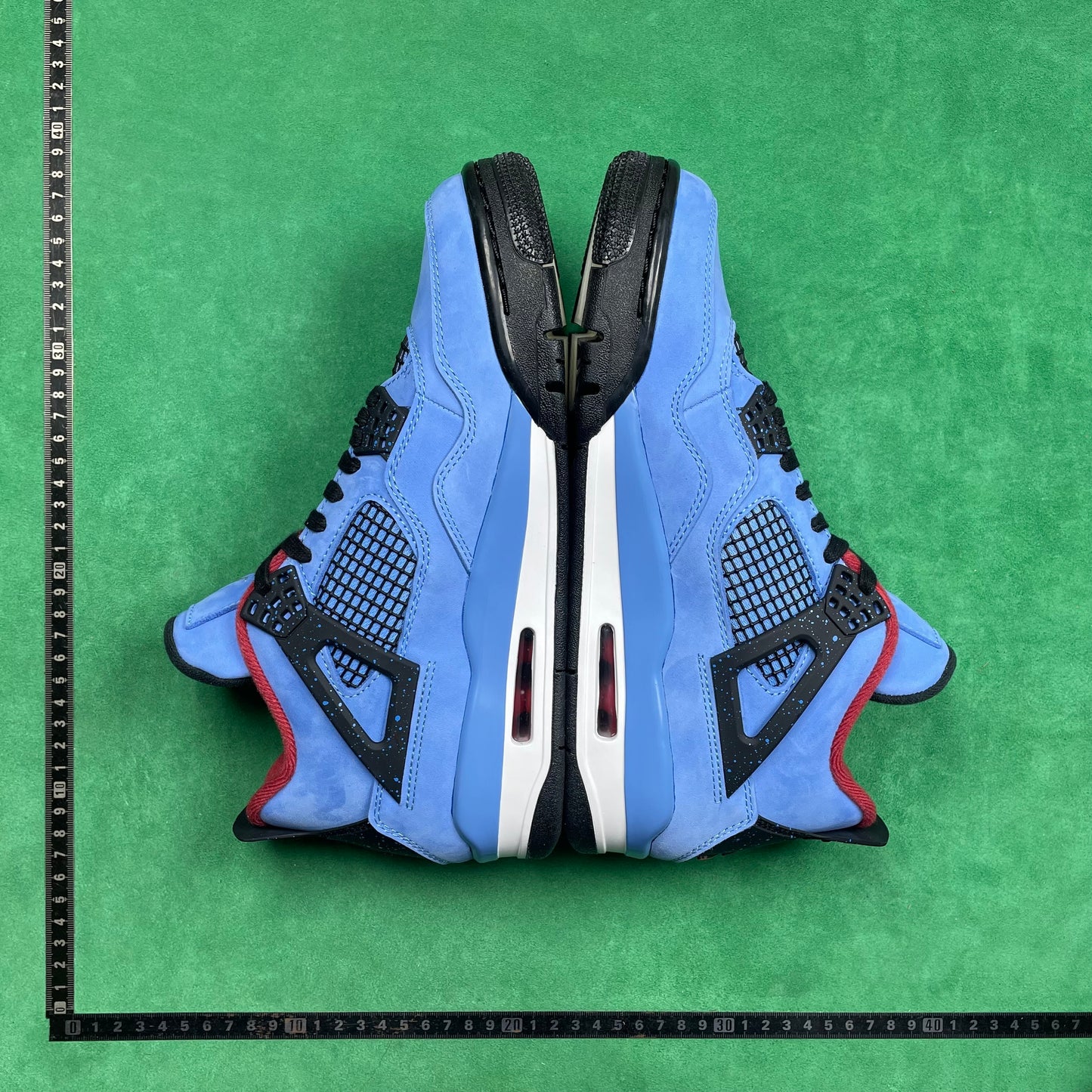 Air Jordan 4 Retro