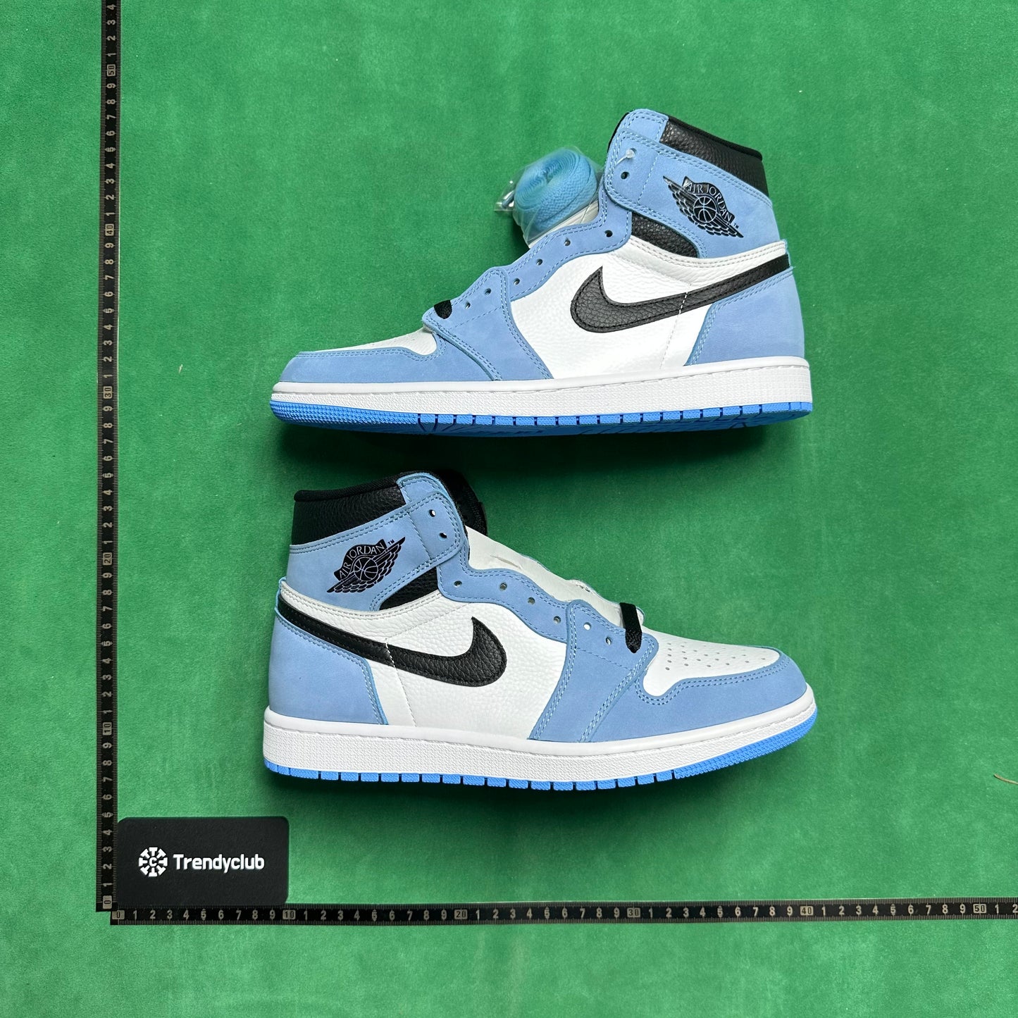 Air Jordan 1