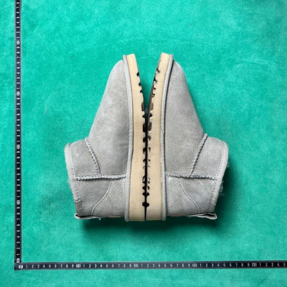 UGG