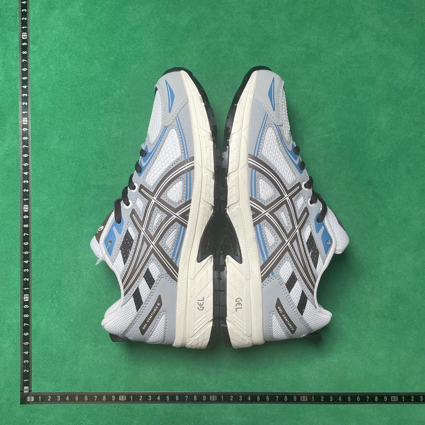 Asics Gel- Venture 6