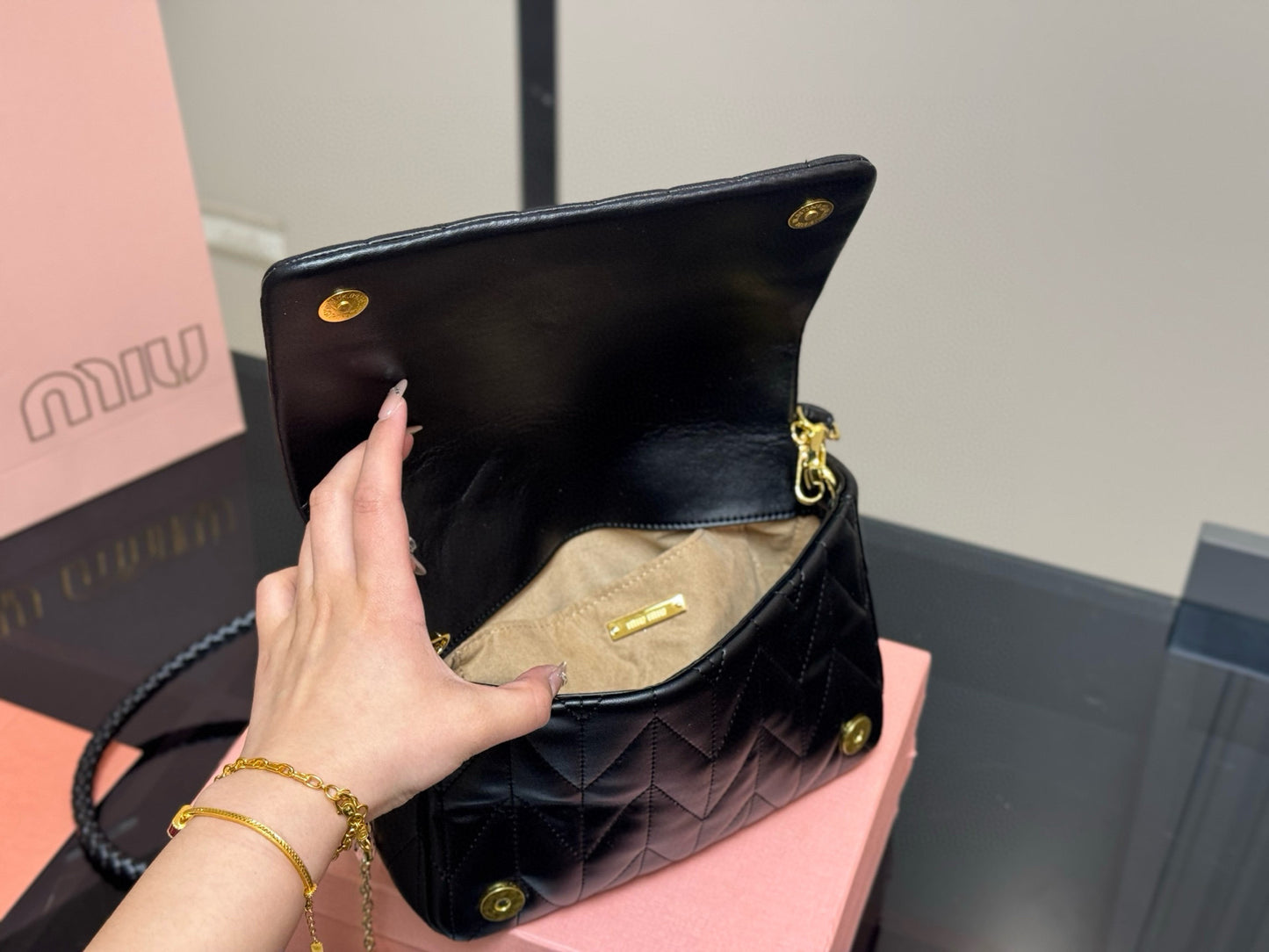 MiuMiu