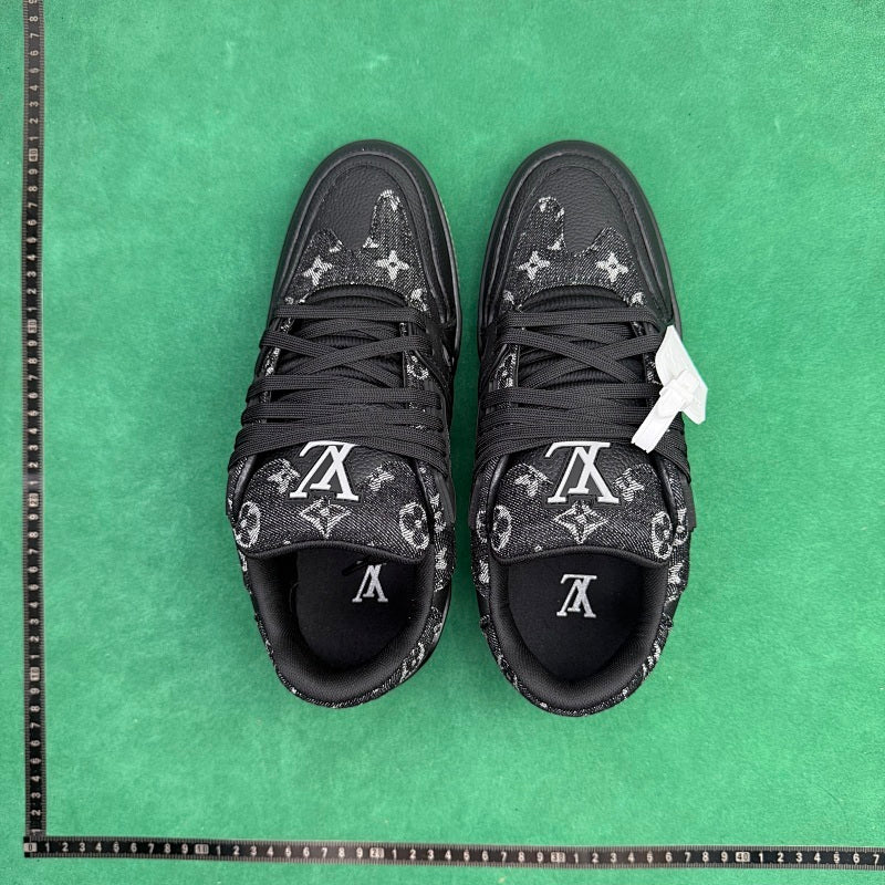 Louis Vuitton  - TT Trainer