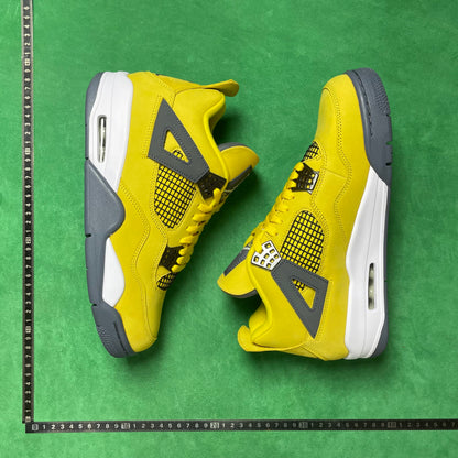 Air Jordan 4 Retro