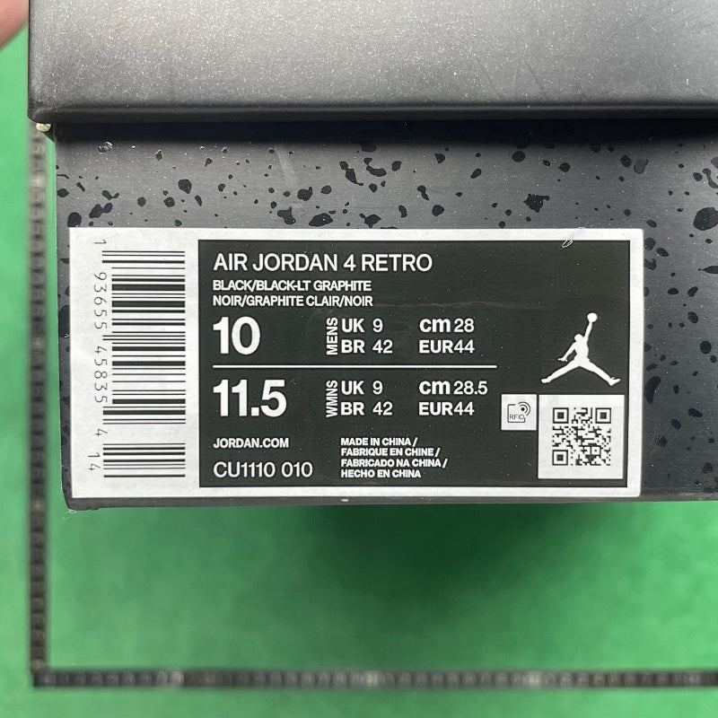 Air Jordan 4 Retro