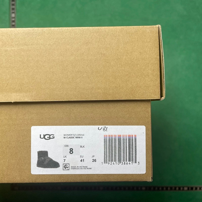 UGG