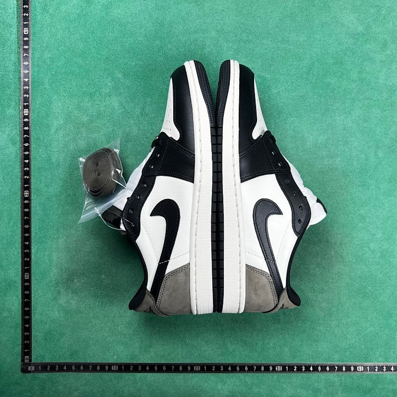 Air Jordan 1