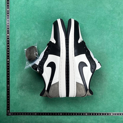 Air Jordan 1