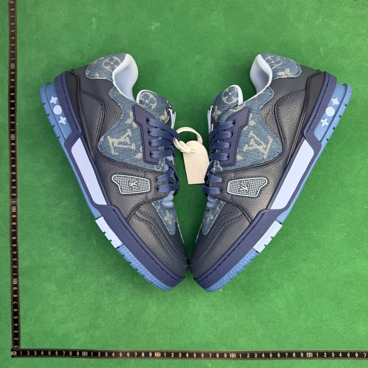 Louis Vuitton  - TT Trainer