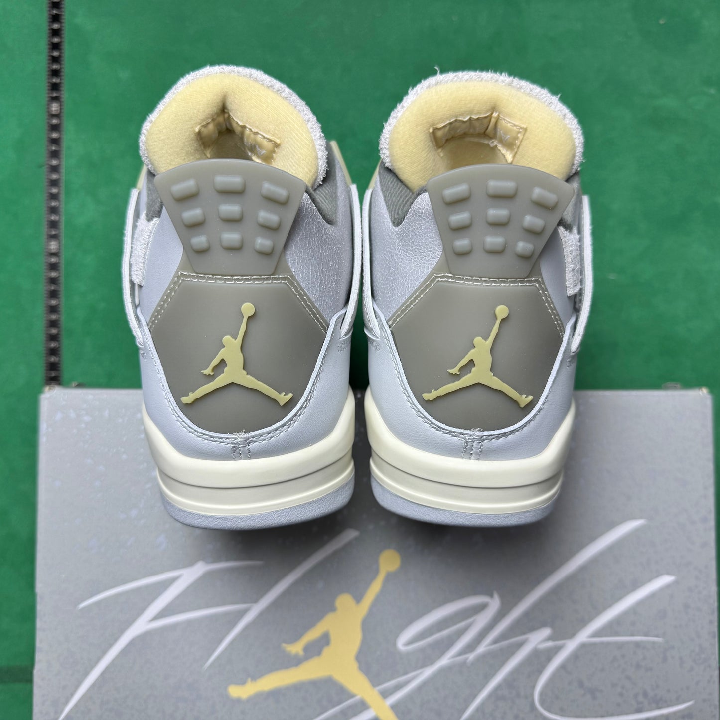 Air Jordan 4 Retro Sp