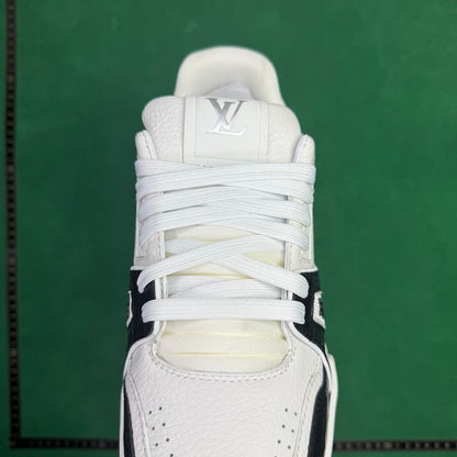 Louis Vuitton  - TT Trainer