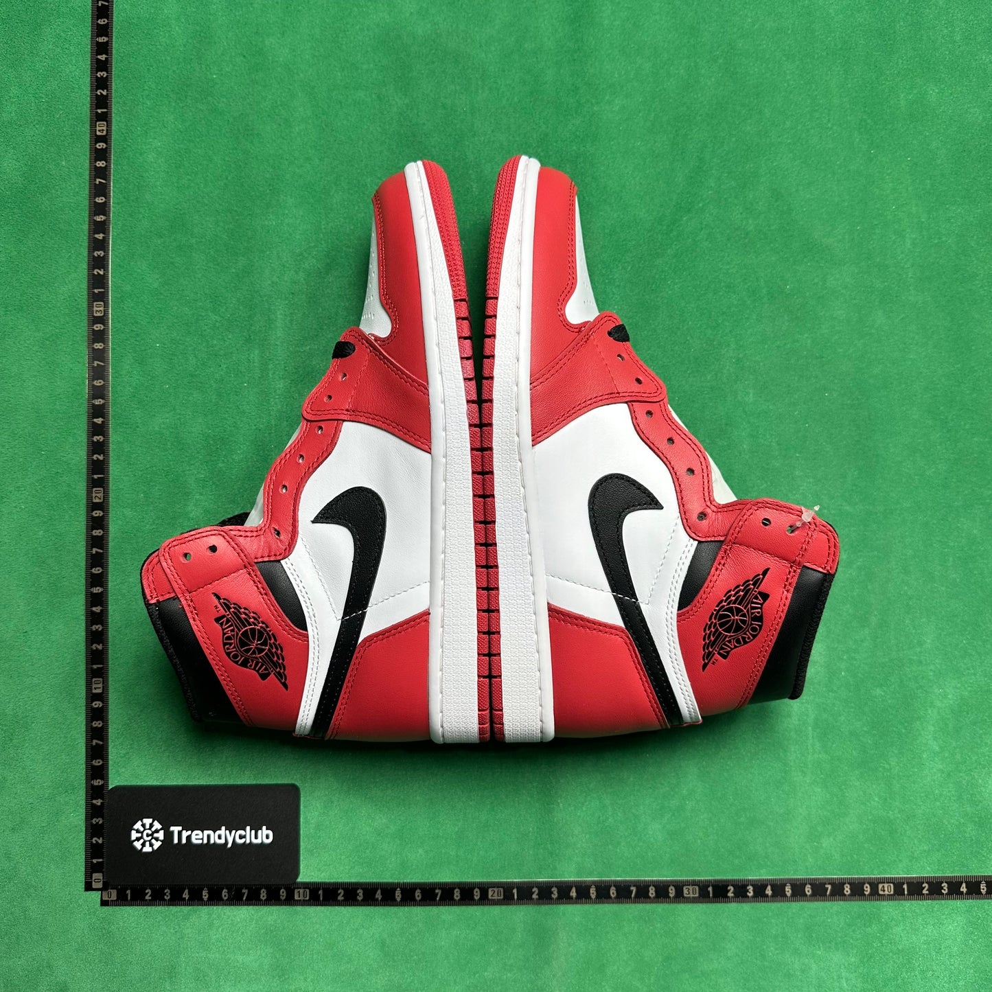 Air Jordan 1