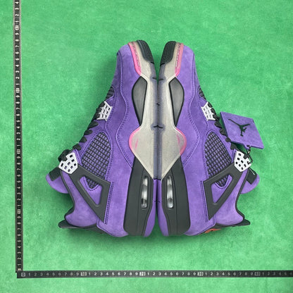 Air Jordan 4 Retro