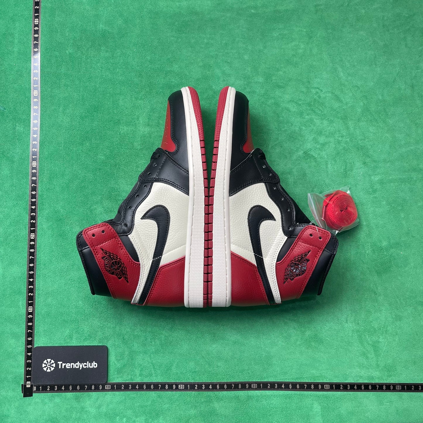 Air Jordan 1