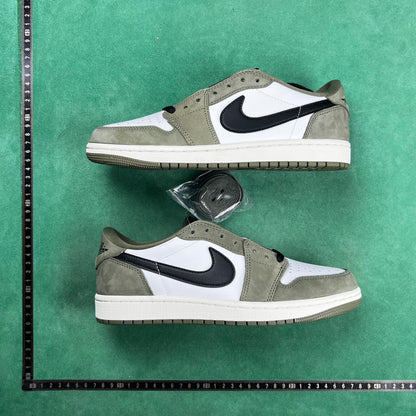 Air Jordan 1