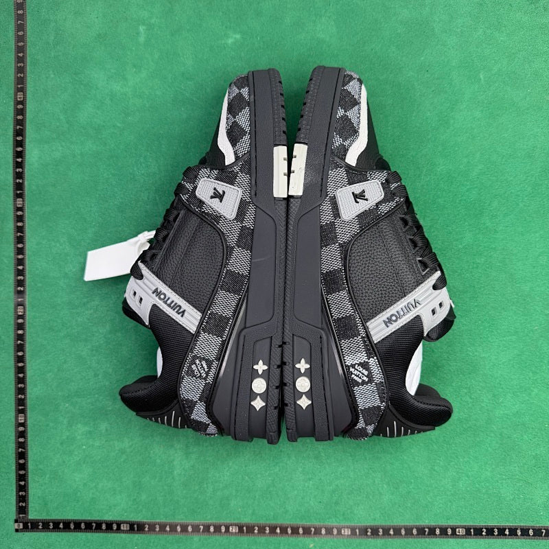 Louis Vuitton  - TT Trainer