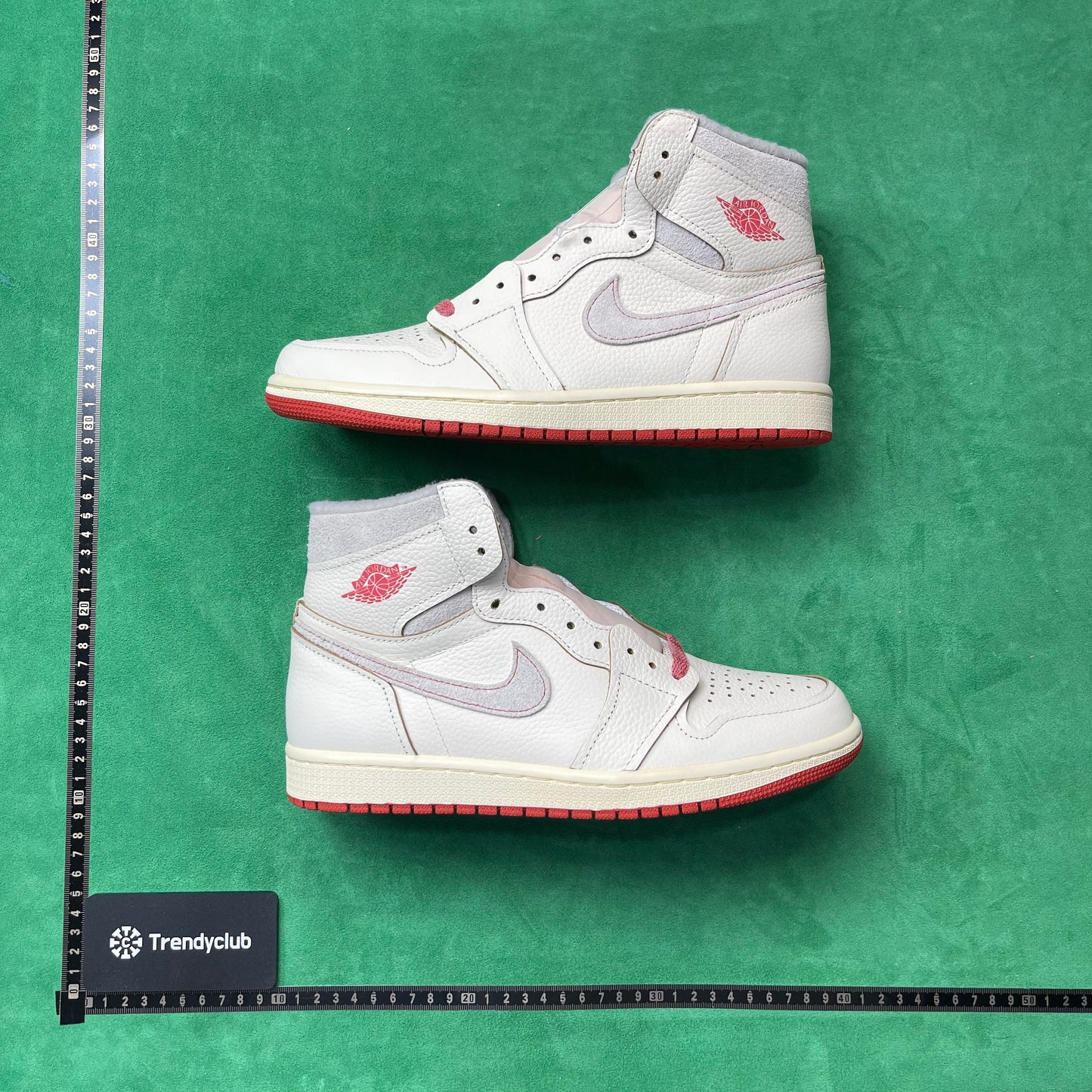 Air Jordan 1