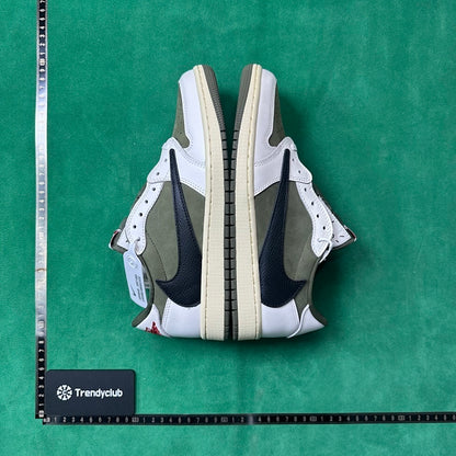Air Jordan 1