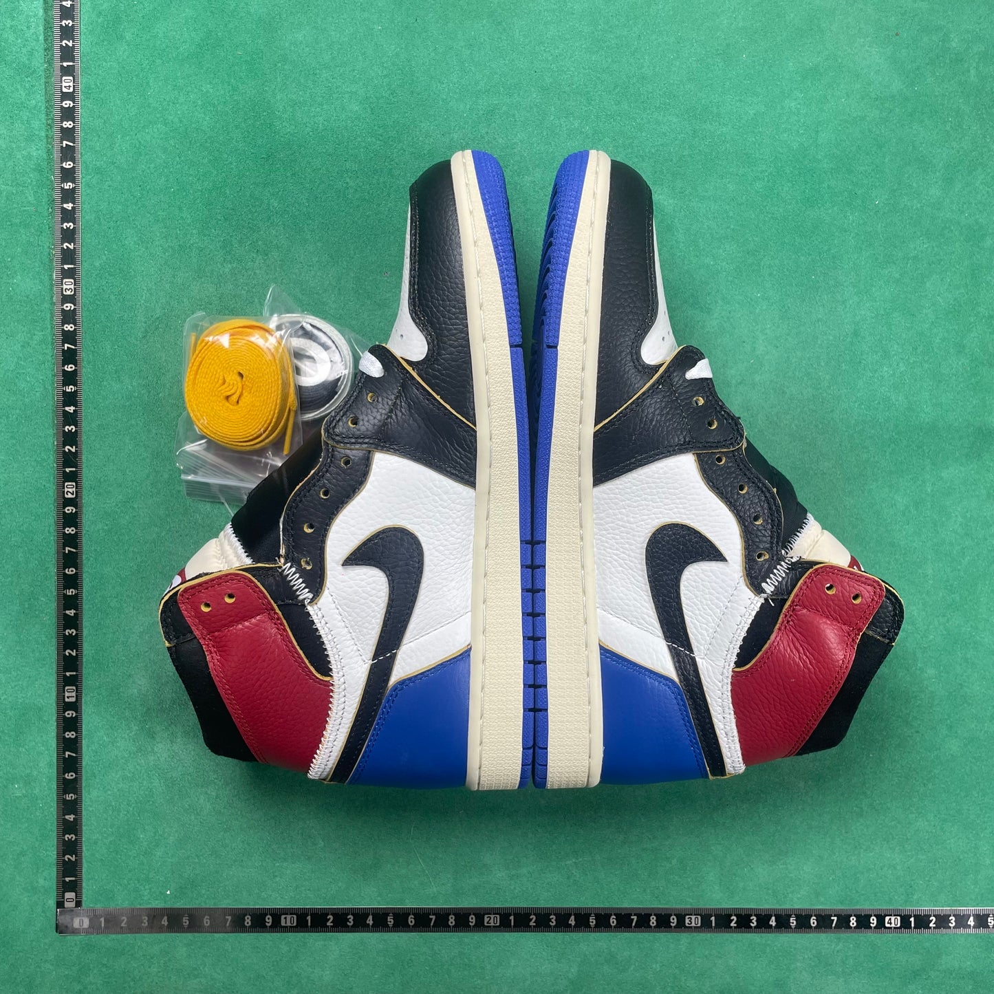 Air Jordan 1