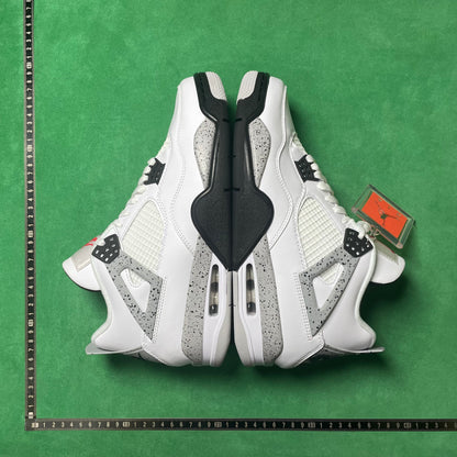 Air Jordan 4 Retro OG
