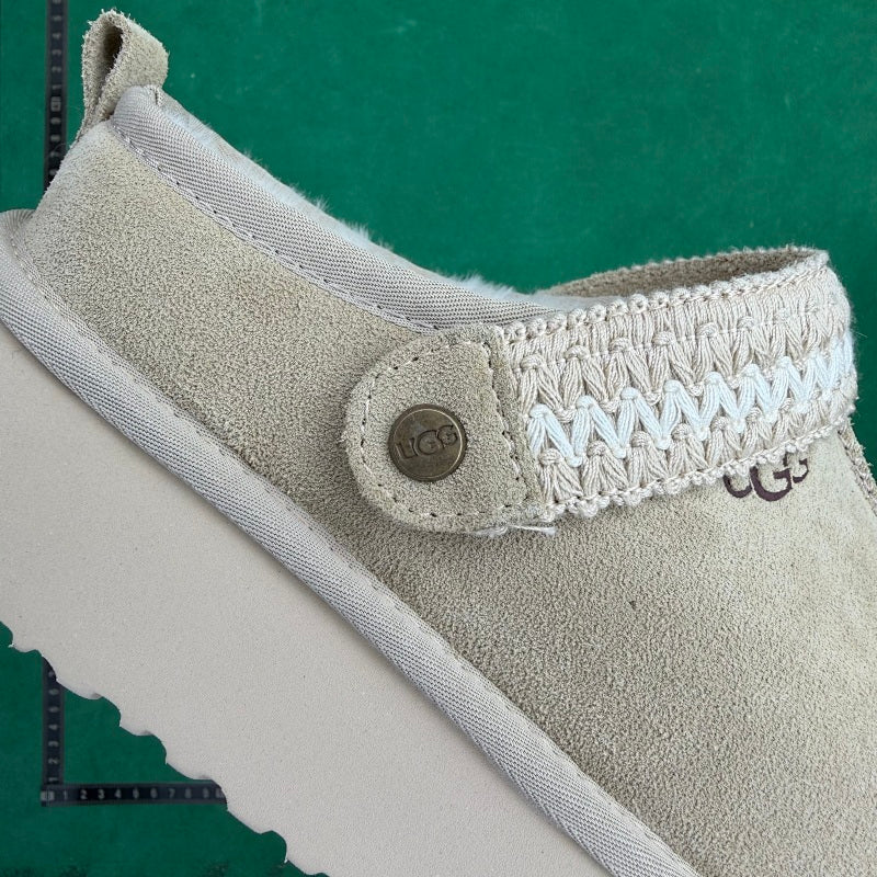 UGG
